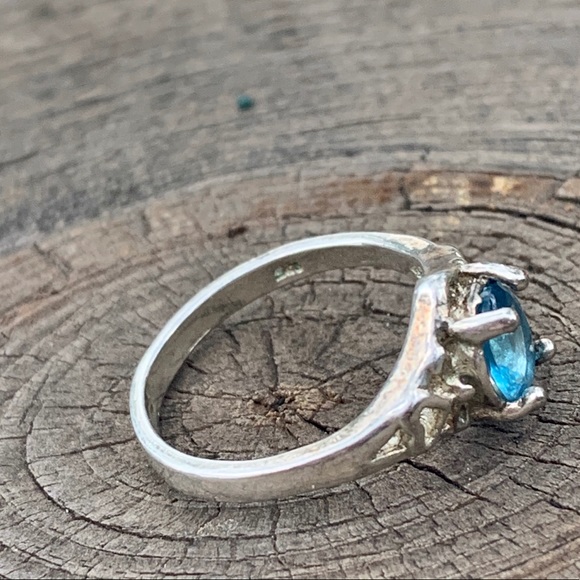 ❣️SOLD❣️Antique Sterling Silver Blue Stone Ring - Picture 2 of 6